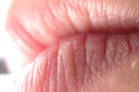 lips picking